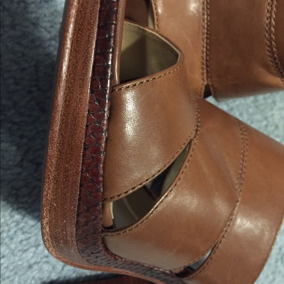Vintage Michael Kors Leather Heeled Sandal Slides — US 9 - Picture 2 of 8
